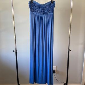 Misses strapless maxi dress